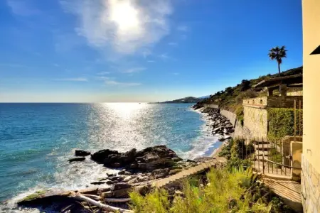 315098, Villa à Cipressa avec piscine - Photo 3
