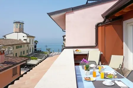 Maison spacieuse Lazise, 2 chambres, 6 personnes : photo 1