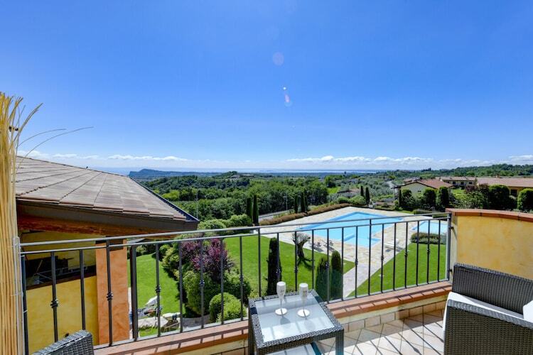 La Torretta : duplex vue lac à Puegnago sul Garda - Photo 3
