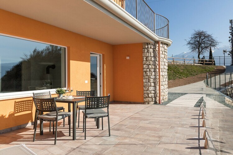 Maison rénovée avec vue lac de Garde à Tignale - Photo 1
