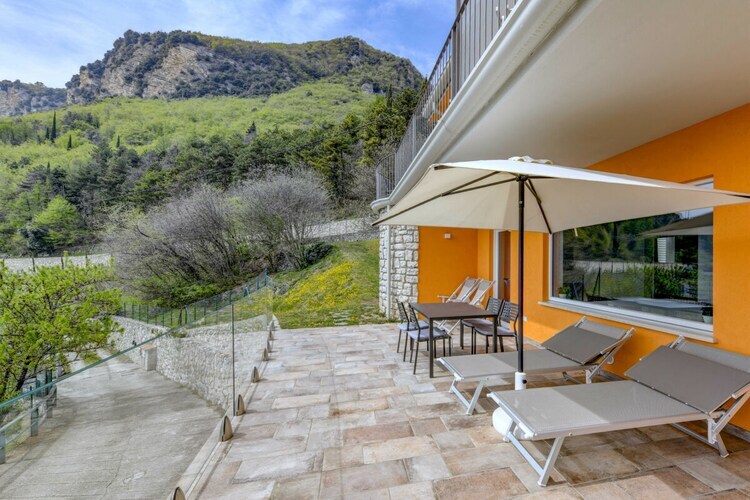 Maison rénovée avec vue lac de Garde à Tignale - Photo 6
