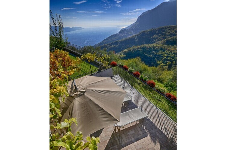 Maison Tignale : terrasse lac, parking, 4 personnes - Photo 8
