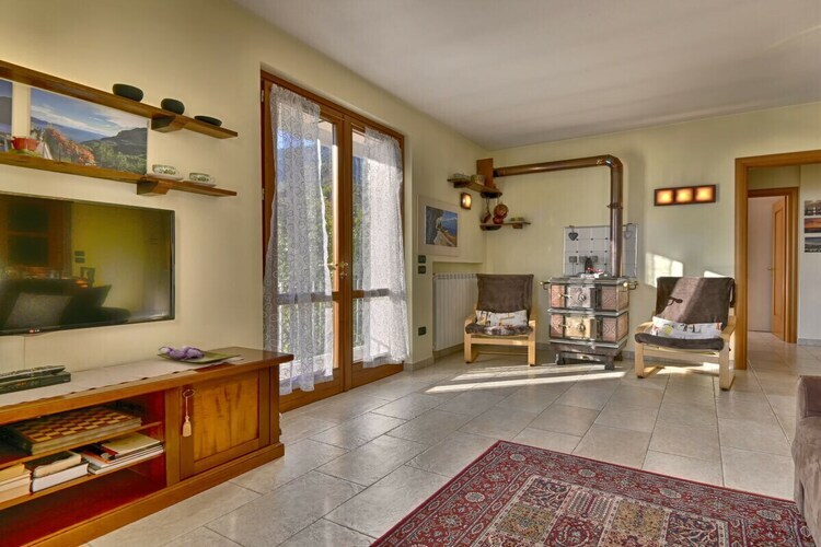Maison Tignale : terrasse lac, parking, 4 personnes - Photo 10