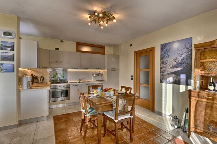 Maison Tignale : terrasse lac, parking, 4 personnes - Photo 11