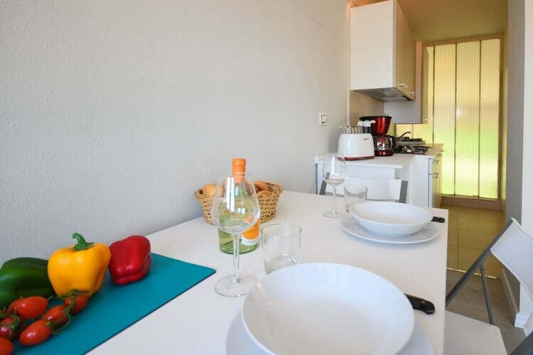 Appartement rénové face au lac, balcon à Gardone Riviera - Photo 19