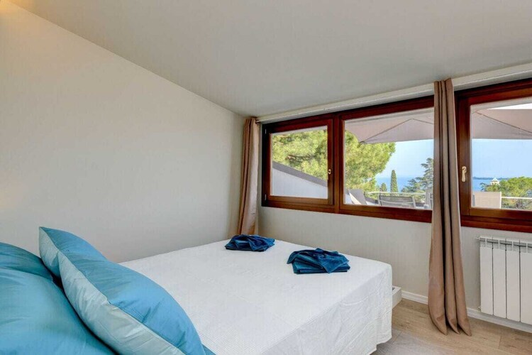 Appartement rénové face au lac, balcon à Gardone Riviera - Photo 29
