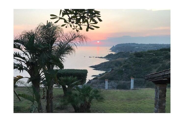 Villa Pietra : maison en pierre avec vue mer à Coccorino - Photo 4