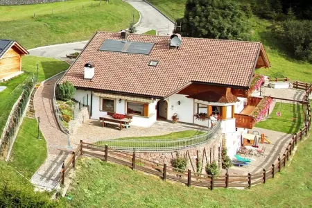 Maison Dolores à Wolkenstein, 50 m² avec balcon : photo 2