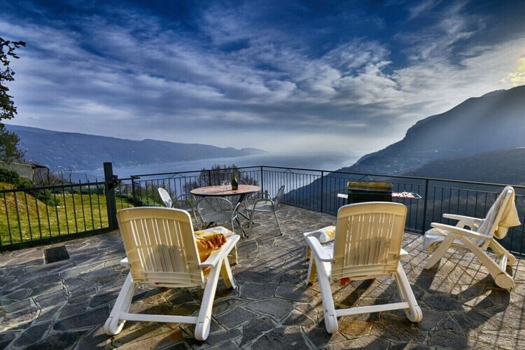 Villa Margherita à Tignale : vue panoramique lac de Garde - Photo 4
