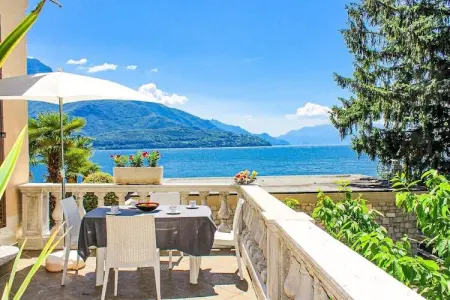 Palazzina Giardino Lago - Maison historique avec piscine
