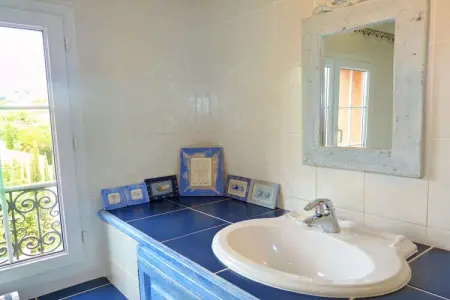 73529, Villa à Carqueiranne avec piscine - Photo 29