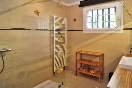 73529, Villa à Carqueiranne avec piscine - Photo 31
