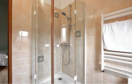 Maison normande à colombages, bain nordique et salle de sport : photo 28