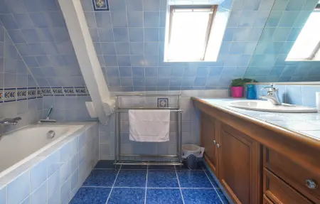 Maison normande à colombages, bain nordique et salle de sport : photo 29