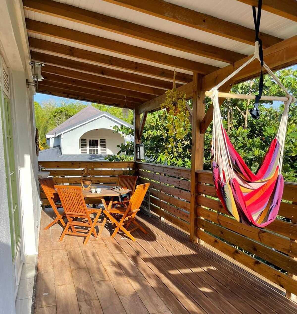 Studio 40 m² avec jardin clos et parking au Moule - Photo 2