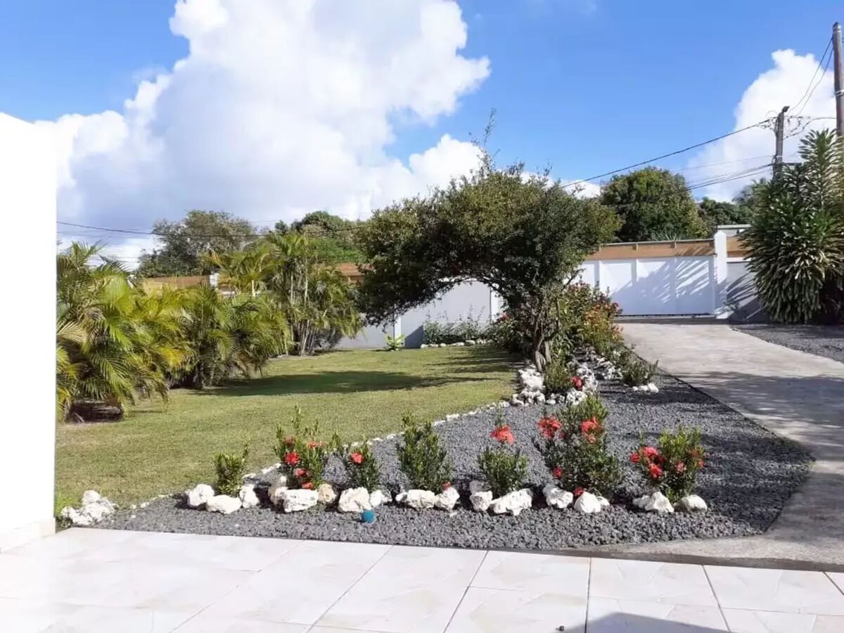 Maison Sainte-Anne plain-pied, jardin clos, parking inclus - Photo 9