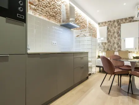 Appartement 2 pièces Madrid - Idéal 4 adultes : photo 12