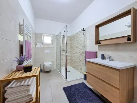 Maison Mara à Trogir : piscine et terrain de 3000 m² : photo 32