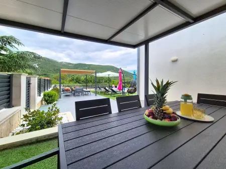 Maison Mara à Trogir : piscine et terrain de 3000 m² : photo 43
