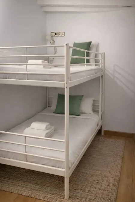 Gran Vía III : Apt 3 pièces 6 personnes à Madrid : photo 32