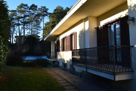 Maison de vacances à Casciago, 2 chambres et balcons : photo 5