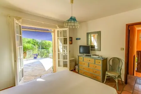 Villa 170 m² avec piscine et vue mer aux Issambres : photo 23