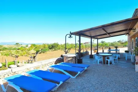 Gîte familial Santa Margalida, piscine sécurisée : photo 8