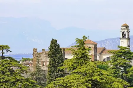 Maison avec balcon vue lac à Lazise : photo 3
