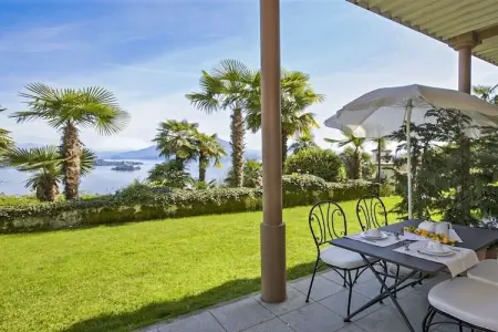 Appartement Art Nouveau vue lac à Baveno