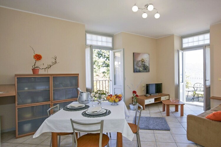 Appartement Art Nouveau avec vue lac et piscine à Baveno - Photo 20