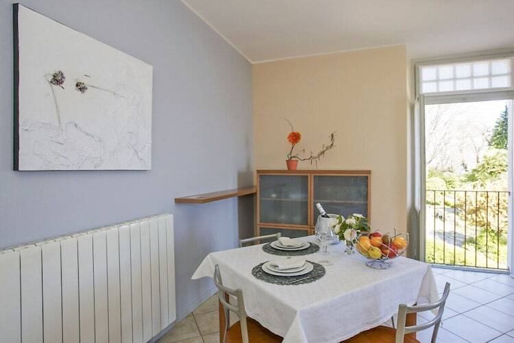 Appartement Art Nouveau avec vue lac et piscine à Baveno - Photo 22