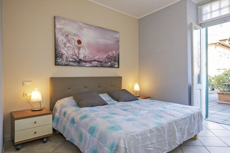 Appartement Art Nouveau avec vue lac et piscine à Baveno - Photo 24