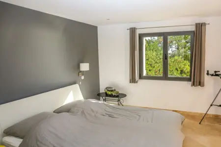 Villa provençale rénovée, piscine chauffée aux Issambres : photo 24