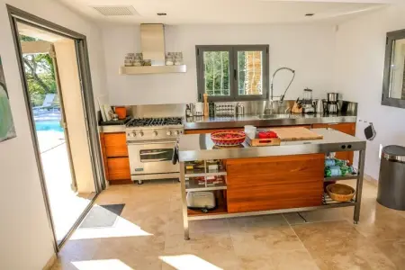 Villa provençale rénovée, piscine chauffée aux Issambres : photo 29
