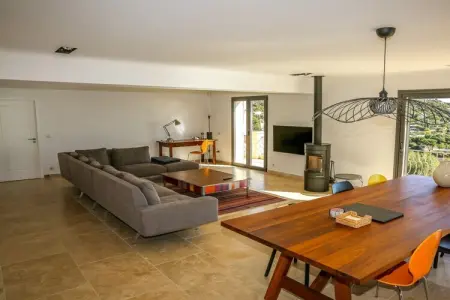 Villa provençale rénovée, piscine chauffée aux Issambres : photo 30