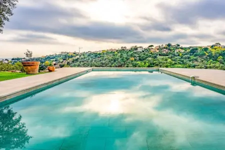 Villa rénovée 150m² avec piscine privée aux Issambres : photo 2