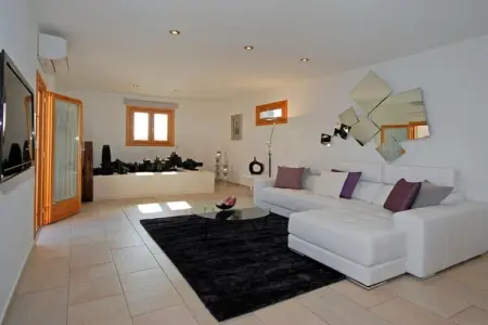 380419, Chalet avec piscine à Llubi - Photo 11