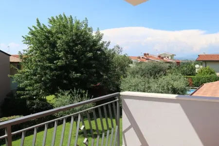 329190, Appartement de vacances à Lazise avec Wi-Fi - Photo 2