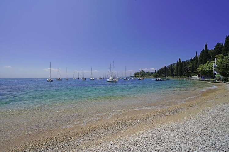 Maison 1 chambre avec piscine à Garda - Photo 10
