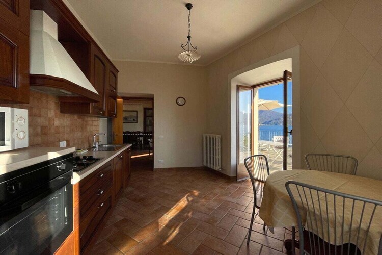 Maison indépendante à Cannobio, 2 chambres avec terrasse - Photo 13