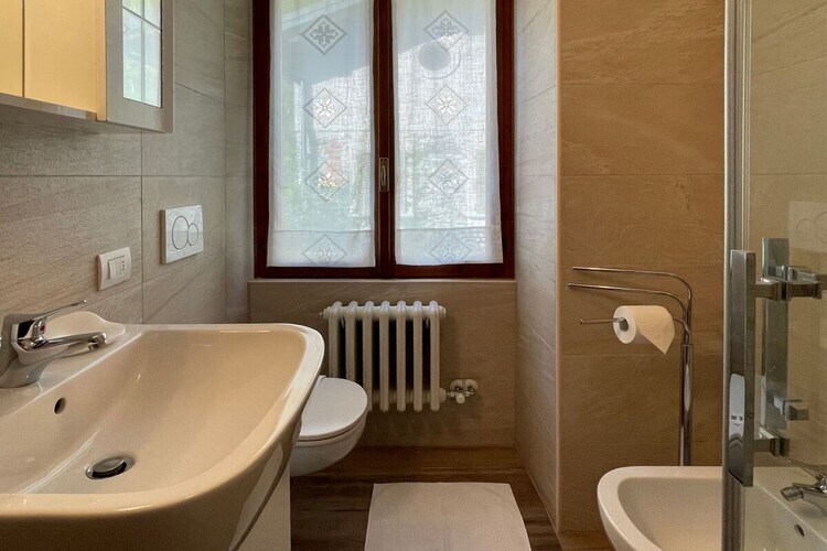 Maison indépendante à Cannobio, 2 chambres avec terrasse - Photo 24