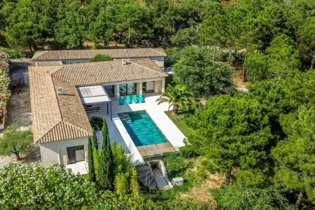 Location maison à Grimaud, Maison de vacances à Grimaud avec piscine