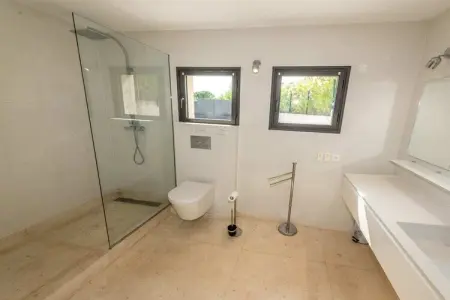 786630, Maison de vacances à Grimaud avec piscine - Photo 45