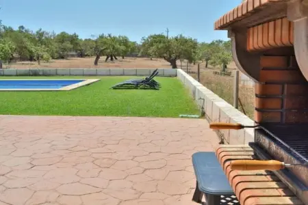 Villa Vernisa à Santa Margalida : piscine et jardin de 12 800 m² : photo 22