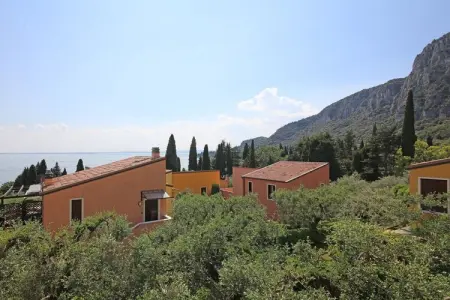 Maison 6 pers. Garda avec piscine vue lac