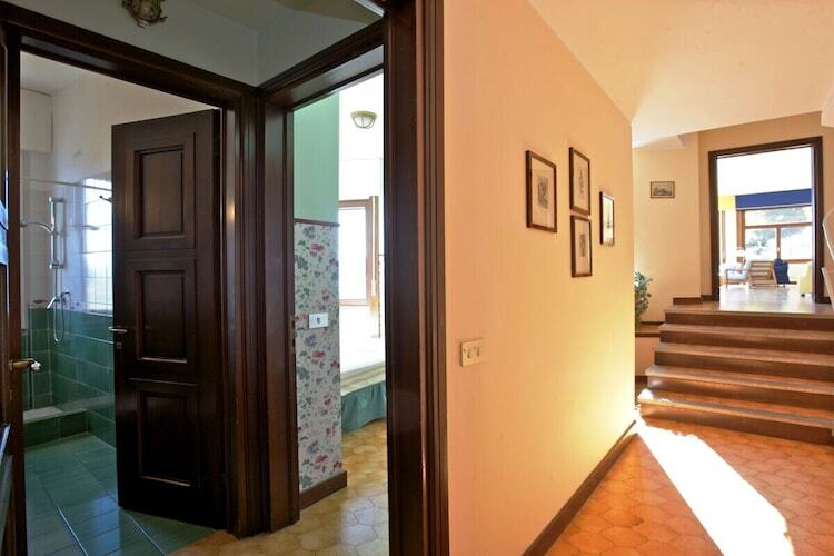 Villa Camelia à Pallanza, vue lac directe et jardin terrasses - Photo 15