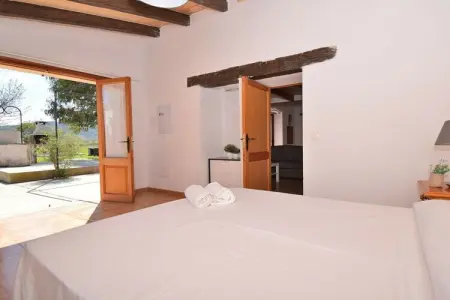 380392, Chalet à Sineu avec piscine - Photo 16