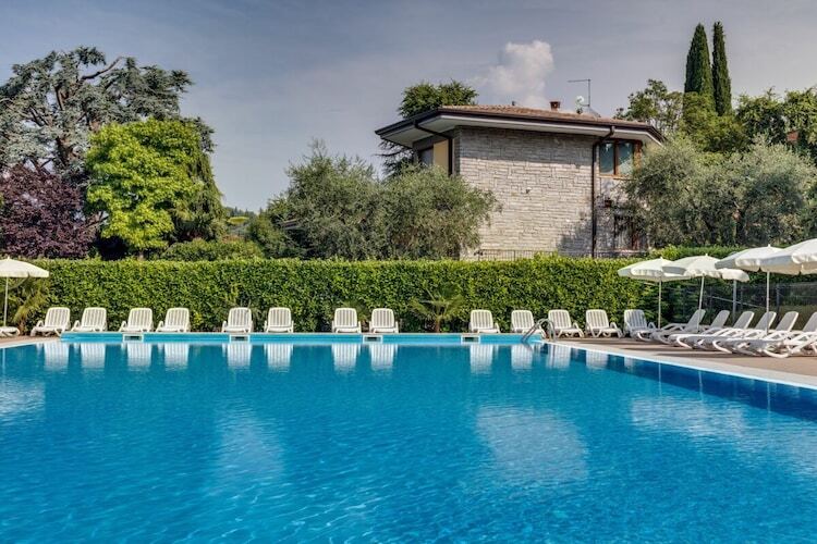 Maison 6 pers. avec piscine et vue lac de Garde - Photo 2