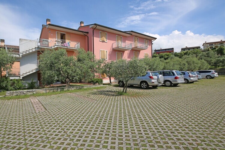 Maison 6 pers. avec piscine et vue lac de Garde - Photo 12