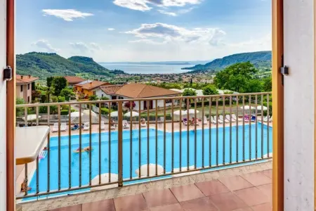 Maison 6 pers. avec piscine et vue lac de Garde